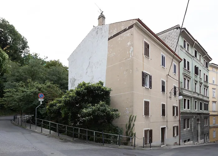 Apartamento Free Netflix & Wi-fi Modern Roiano *